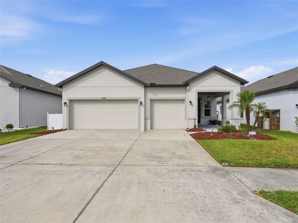 31068 JAZZ LEAF PLACE SAN ANTONIO, FL 33576