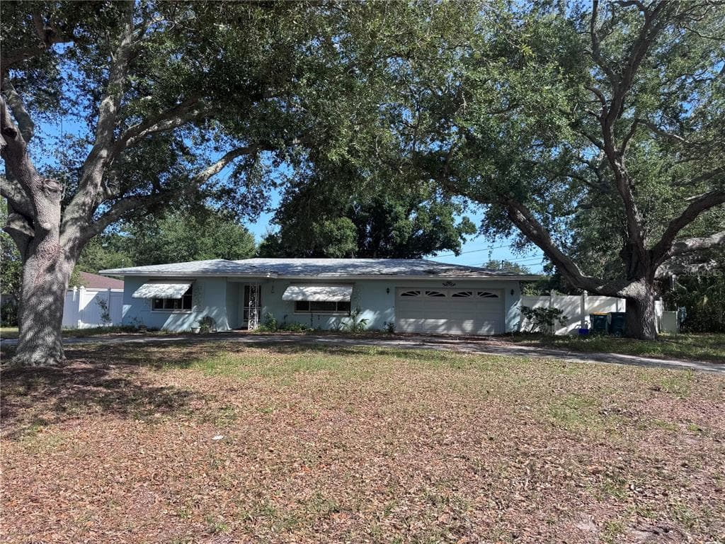 1601 HARDWOOD DRIVE CLEARWATER, FL 33756