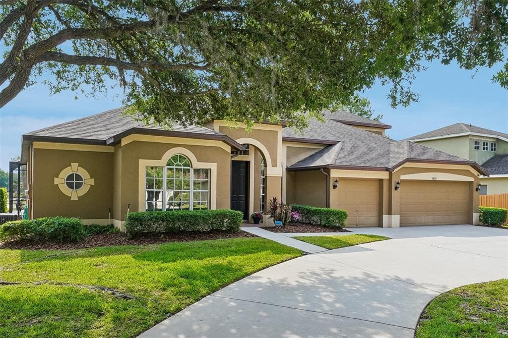 19117 MANDARIN GROVE PLACE TAMPA, FL 33647