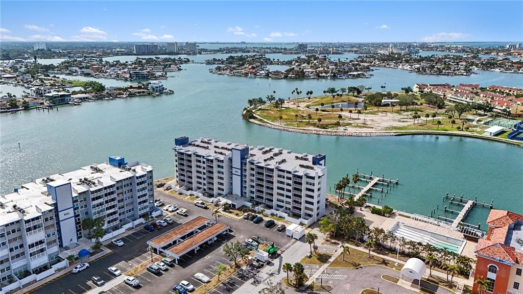 450 TREASURE ISLAND CAUSEWAY UNIT 601 TREASURE ISLAND, FL 33706