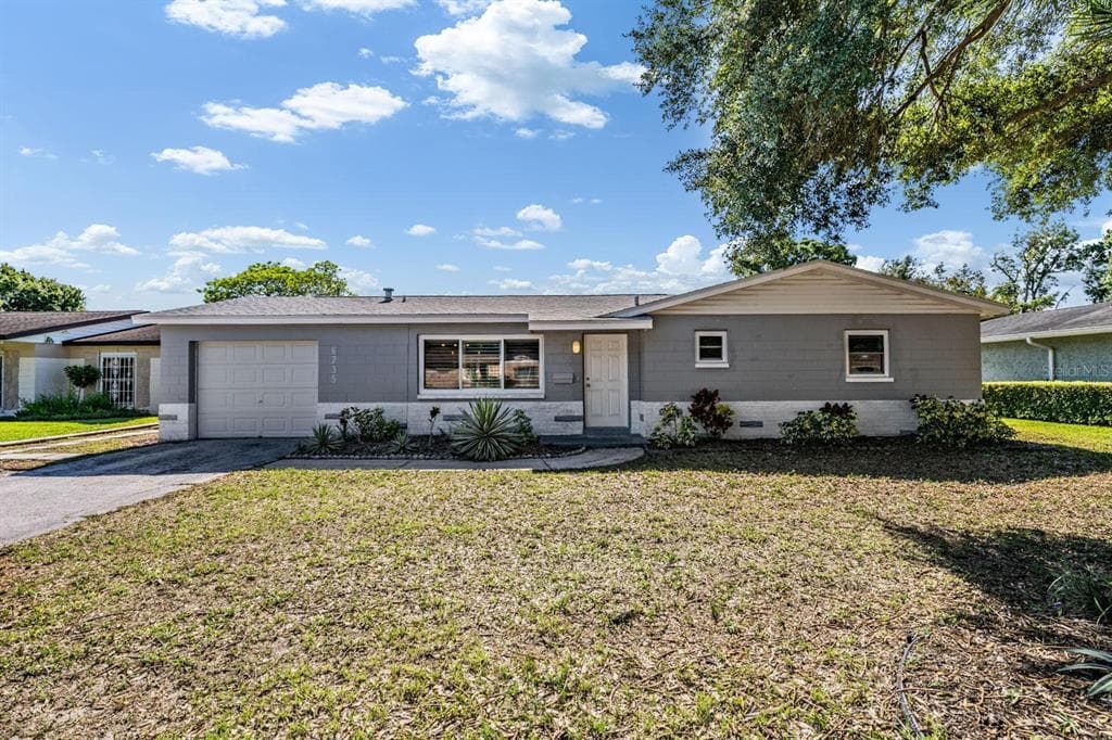 6735 23RD STREET N ST PETERSBURG, FL 33702