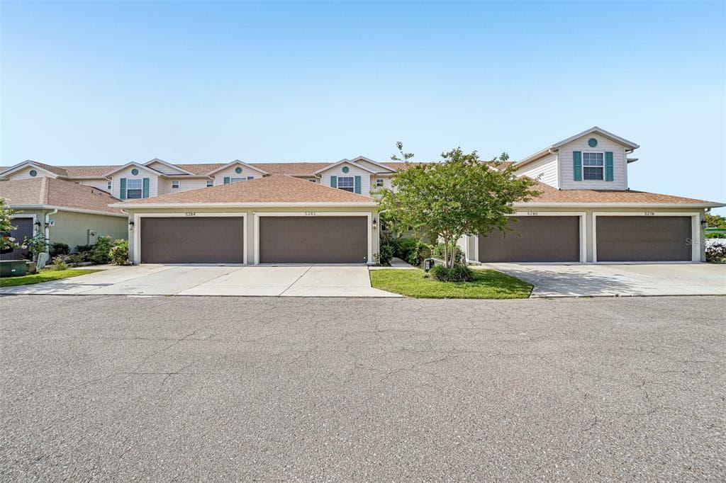 5282 NEIL DRIVE ST PETERSBURG, FL 33714