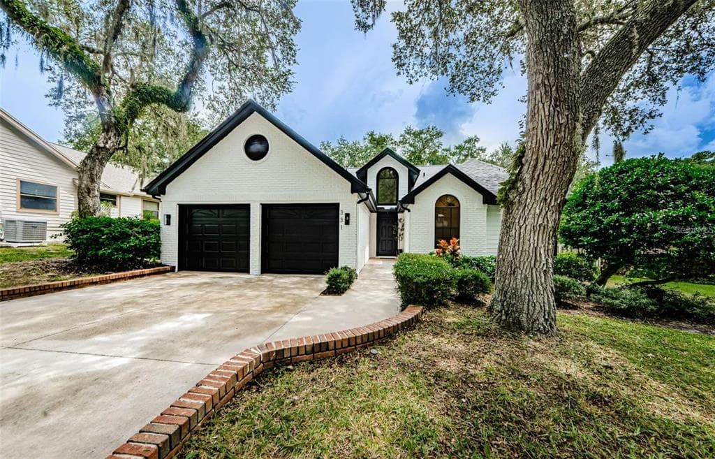 331 CASCADE LANE PALM HARBOR, FL 34684