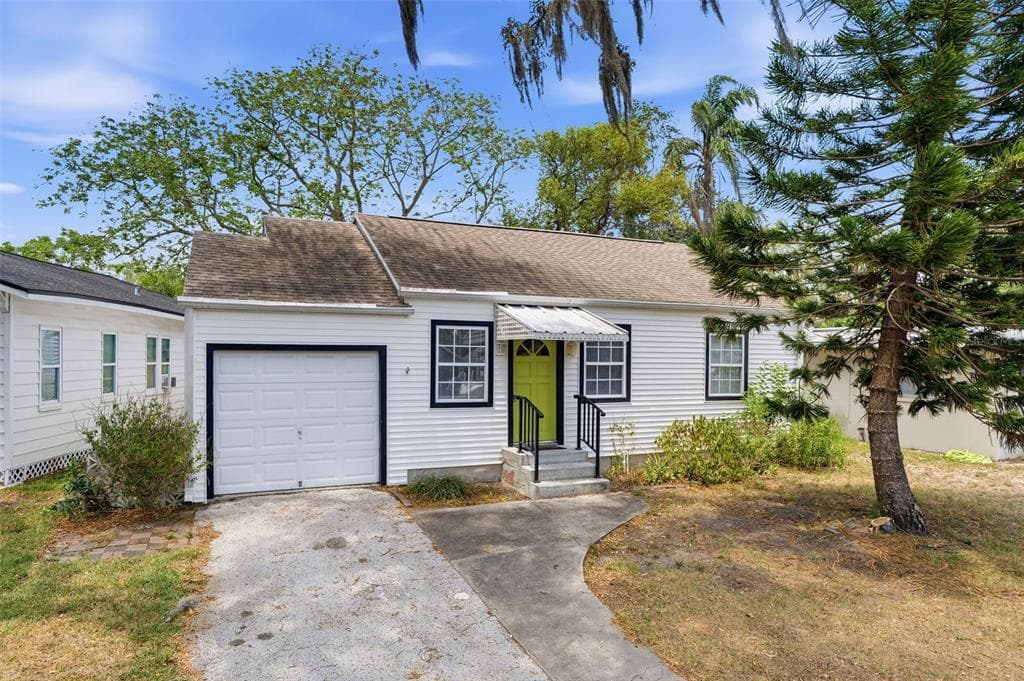 1262 WOODLAWN TERRACE CLEARWATER, FL 33755