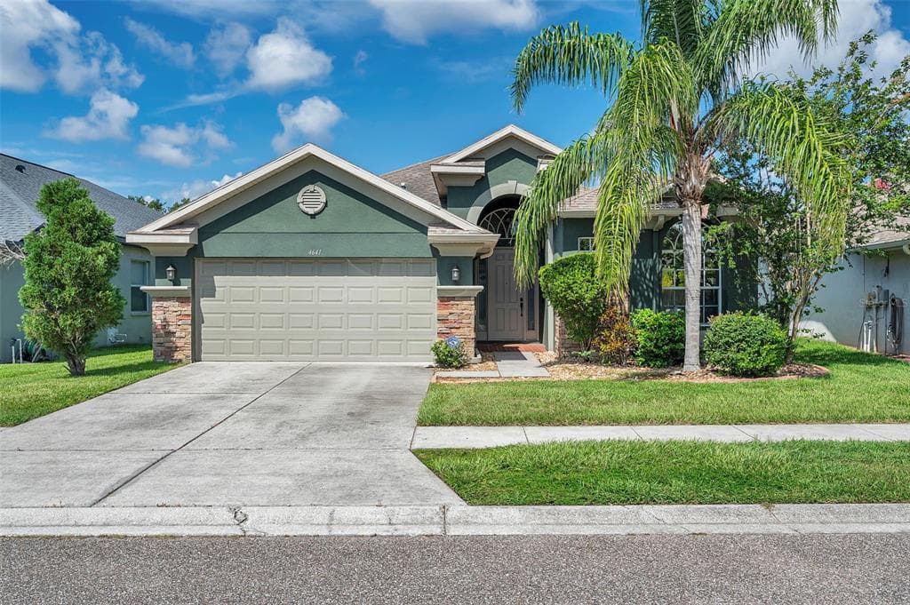 4641 ROLLING GREEN DRIVE