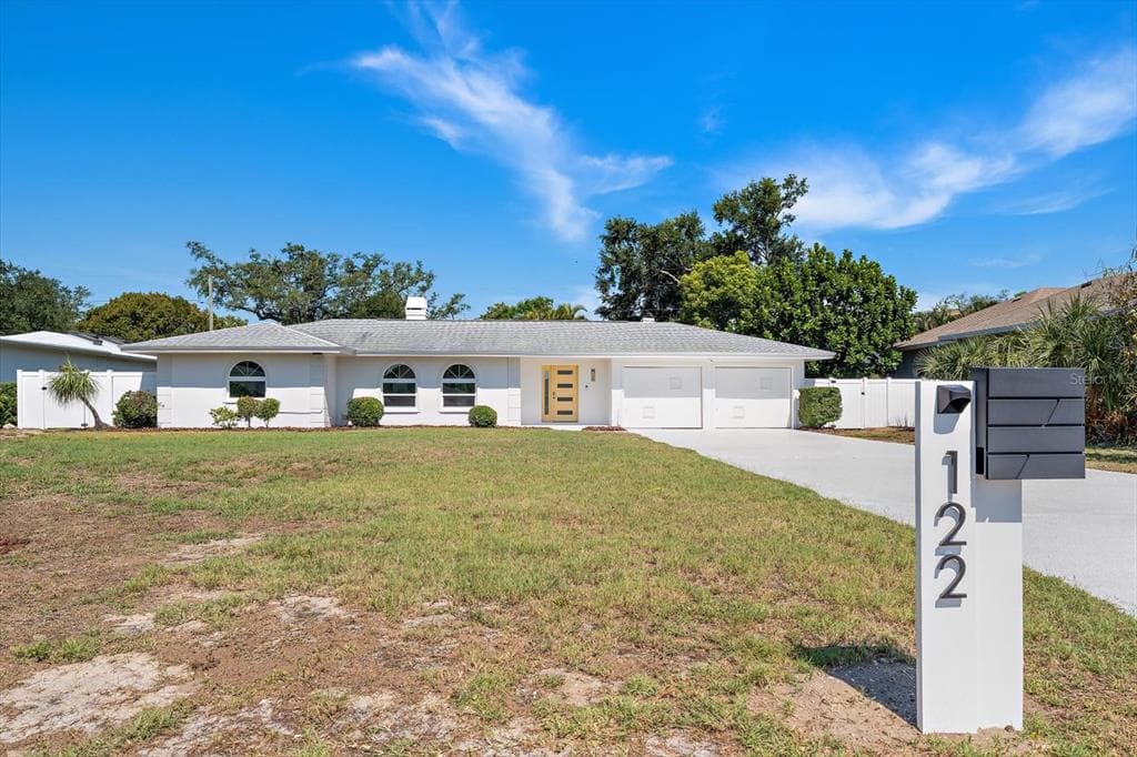 122 PALMETTO LANE LARGO, FL 33770