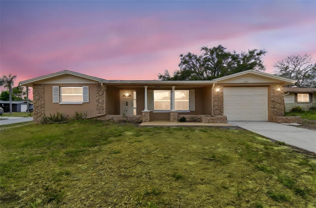4541 DAPHNE STREET NEW PORT RICHEY, FL 34652