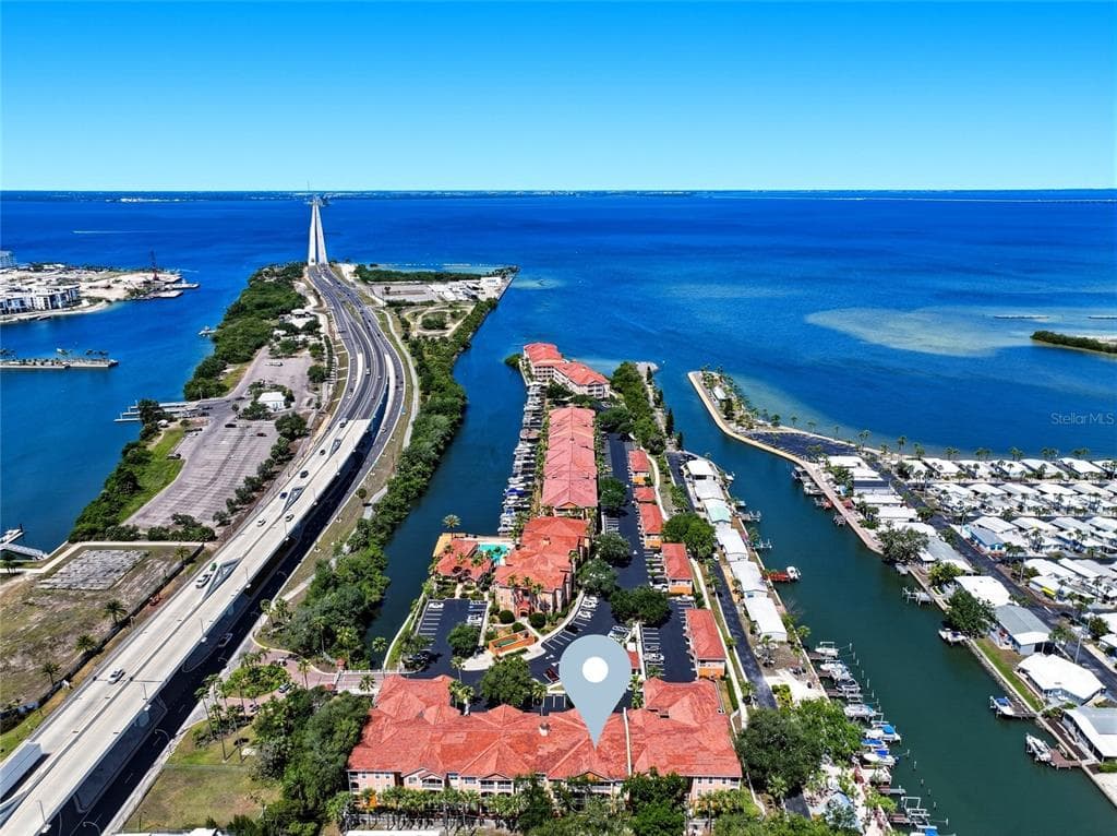 5000 CULBREATH KEY WAY UNIT 1-108