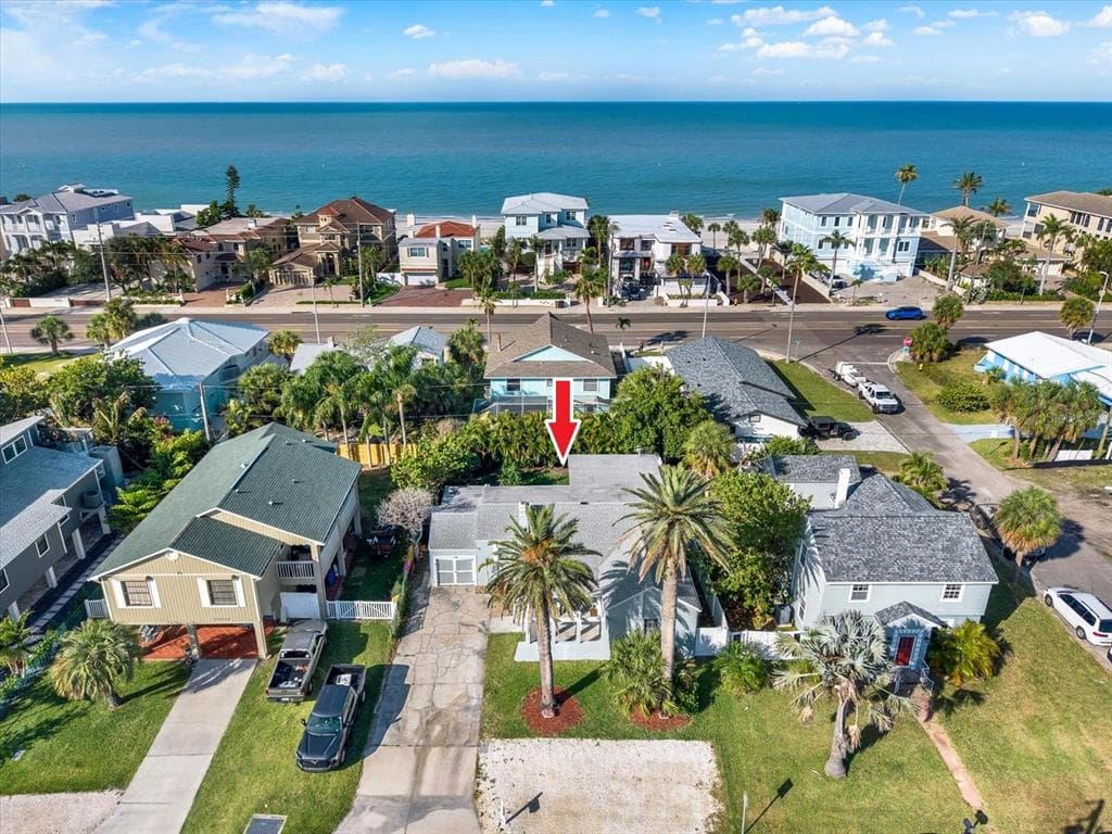 15656 1ST STREET E REDINGTON BEACH, FL 33708