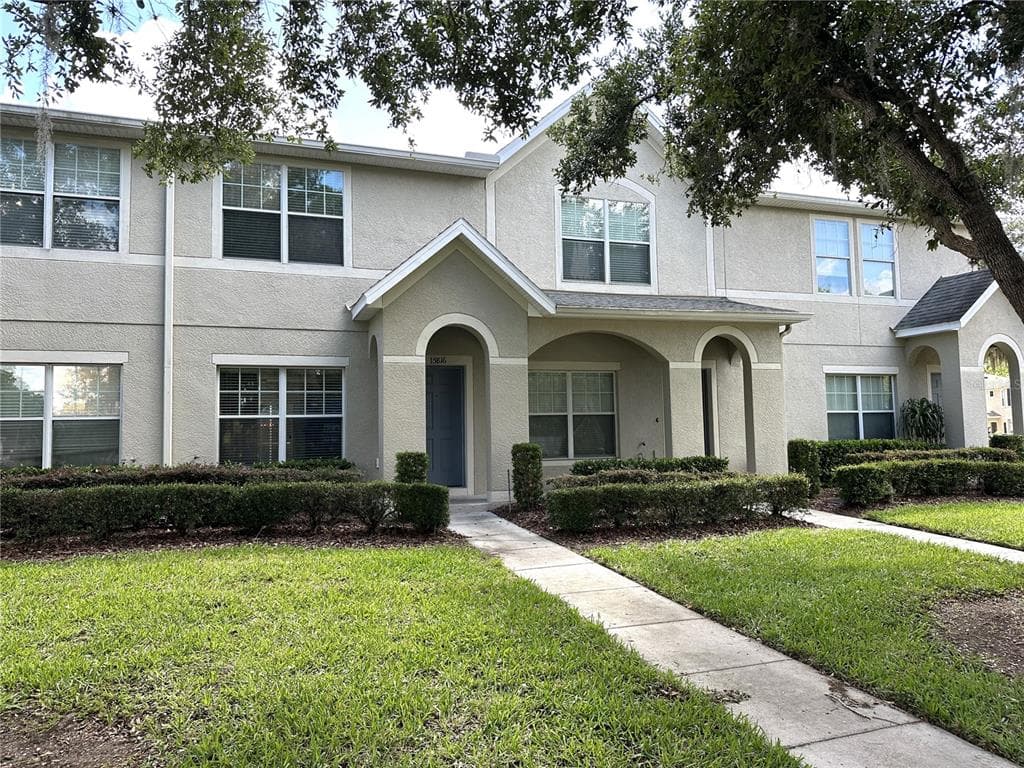 15816 FISHHAWK VIEW DRIVE LITHIA, FL 33547