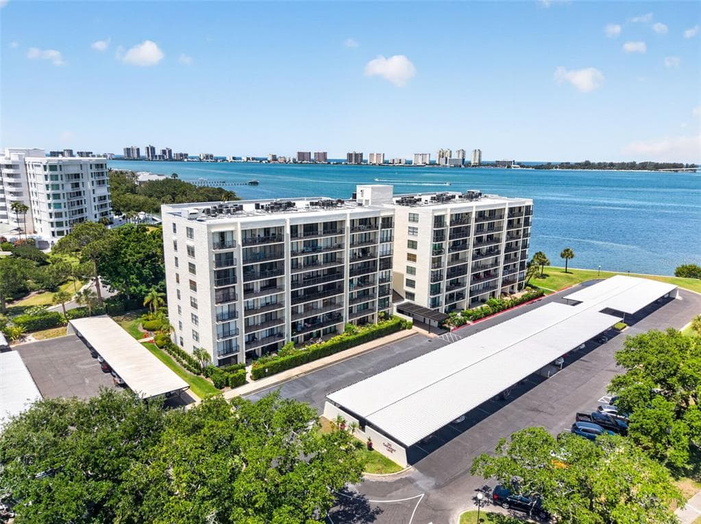 100 OAKMONT LANE UNIT 107 & 108 BELLEAIR, FL 33756
