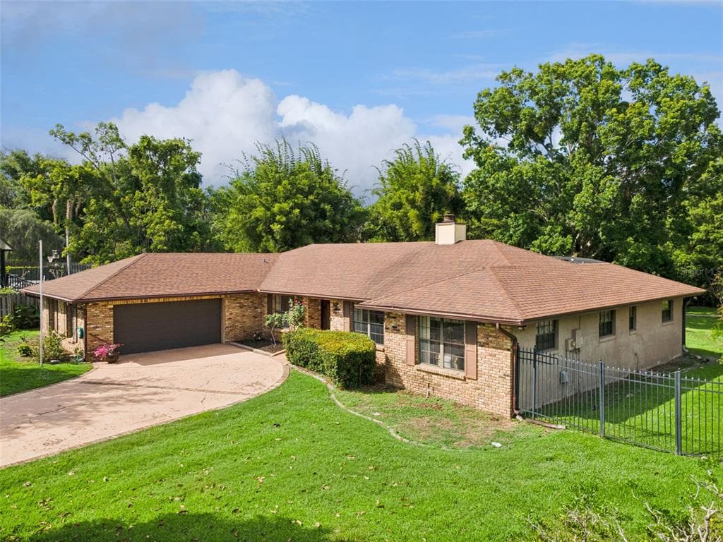 4909 LAKE GATLIN WOODS COURT ORLANDO, FL 32806
