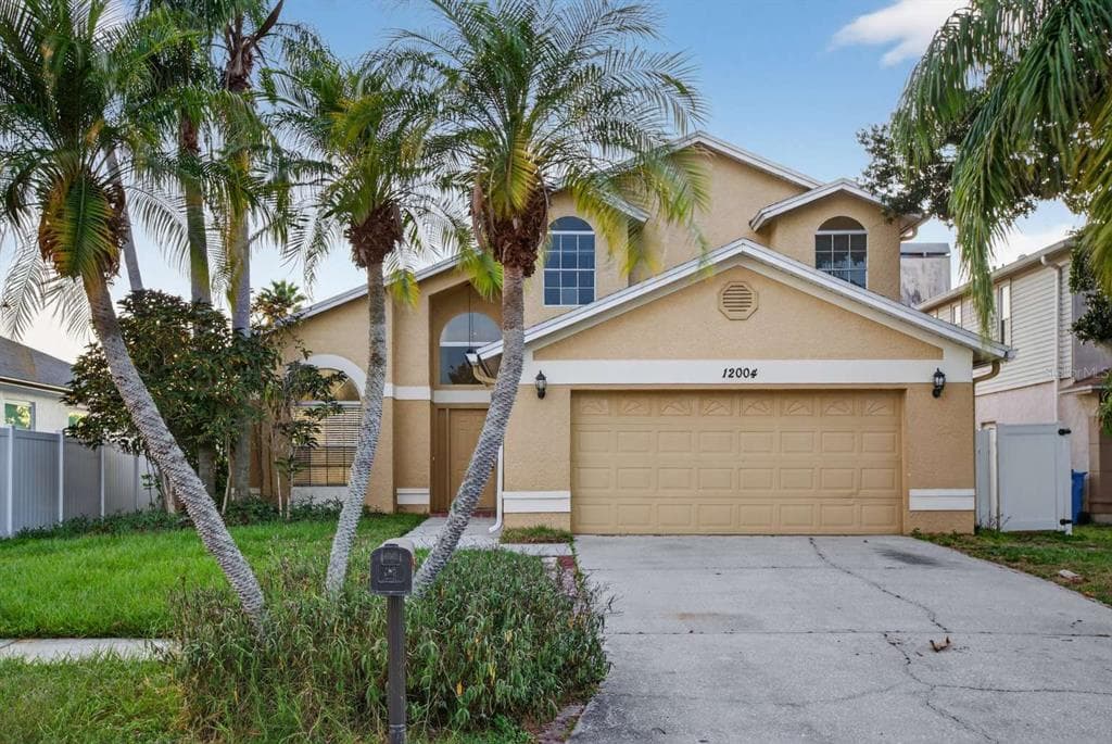 12004 W POND WAY TAMPA, FL 33635