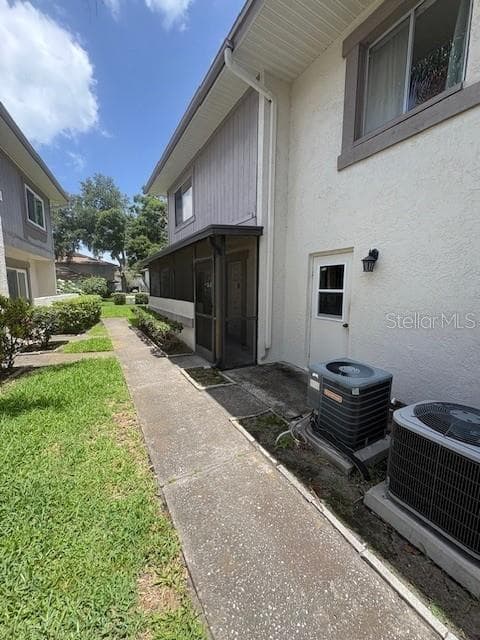 1839 BOUGH AVENUE UNIT B CLEARWATER, FL 33760