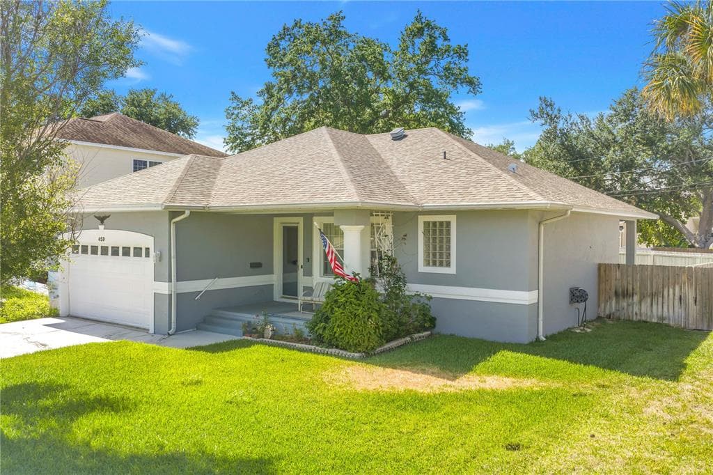 459 NORTHMOOR AVENUE N ST PETERSBURG, FL 33702