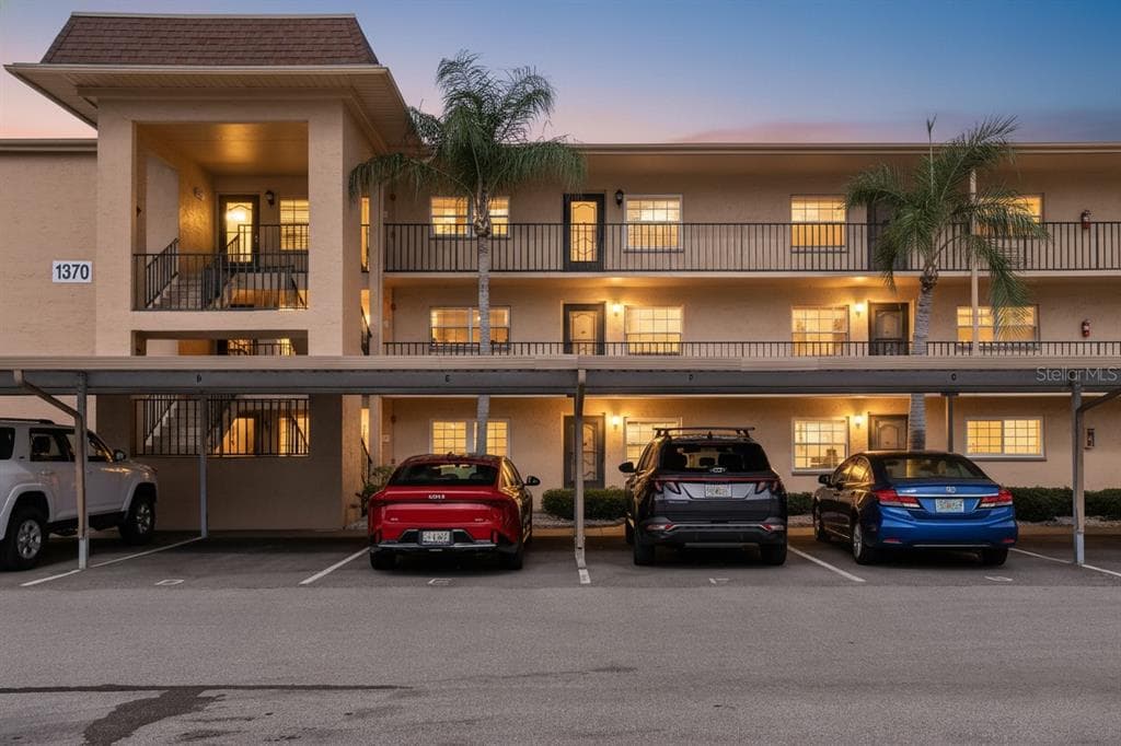 1370 HEATHER RIDGE BOULEVARD UNIT 102 DUNEDIN, FL 34698