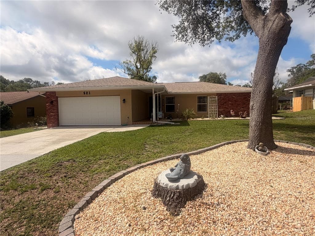 521 HIAWATHA AVENUE INVERNESS, FL 34452
