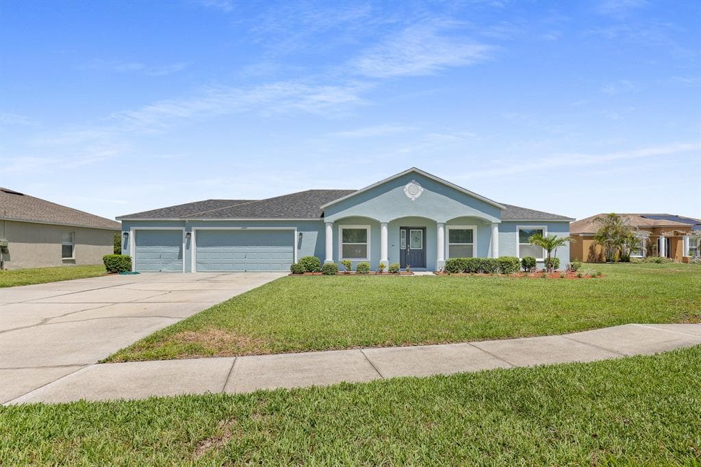 6447 CLAIR SHORE DRIVE APOLLO BEACH, FL 33572