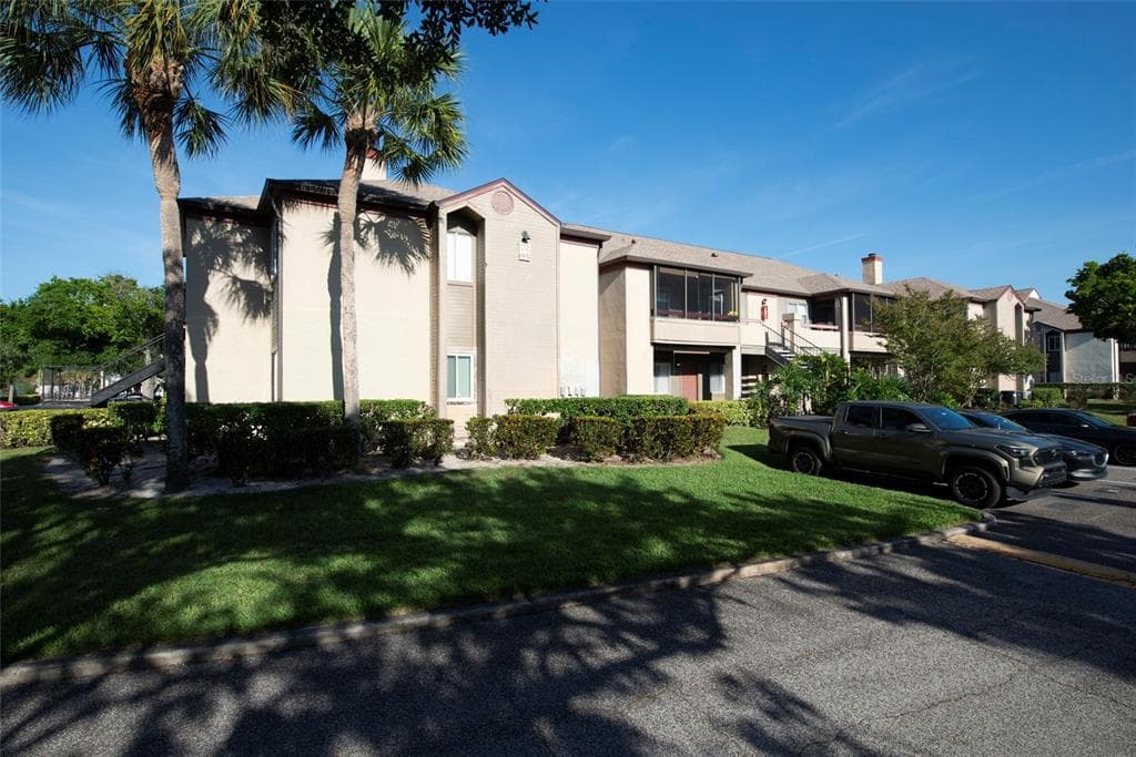 10263 GANDY BOULEVARD N UNIT 2202 ST PETERSBURG, FL 33702