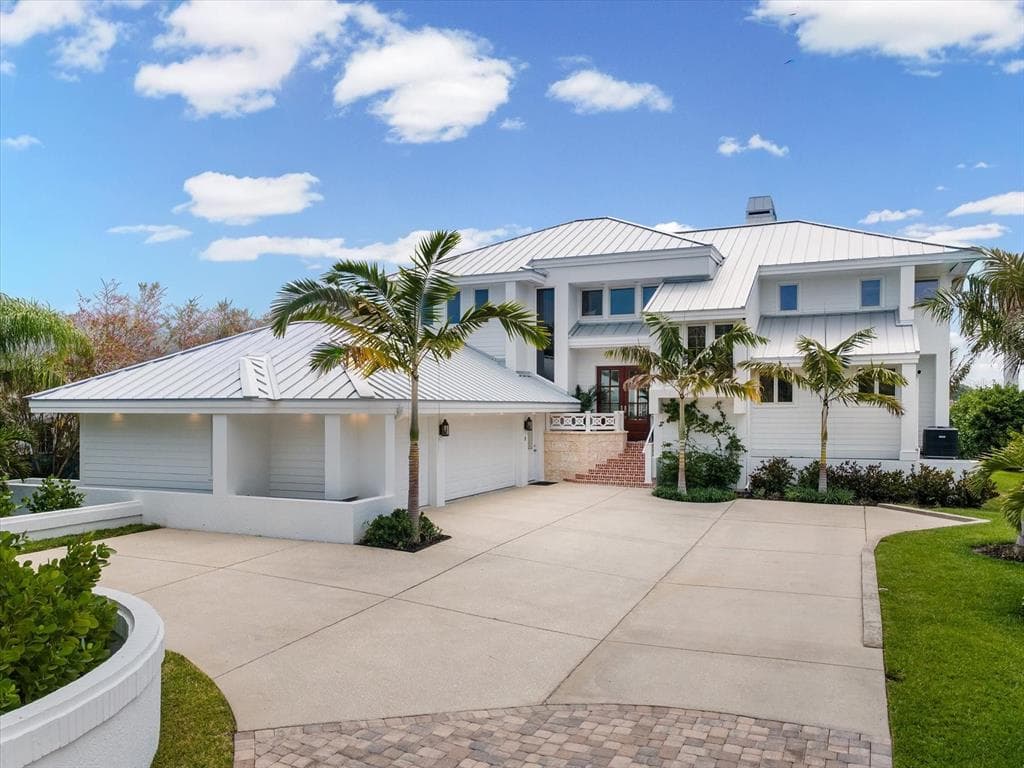 433 ST ANDREWS DRIVE BELLEAIR, FL 33756