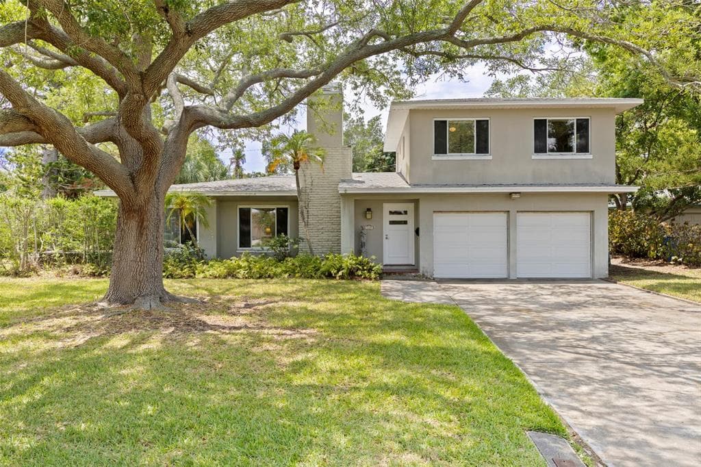 120 59TH AVENUE S ST PETERSBURG, FL 33705