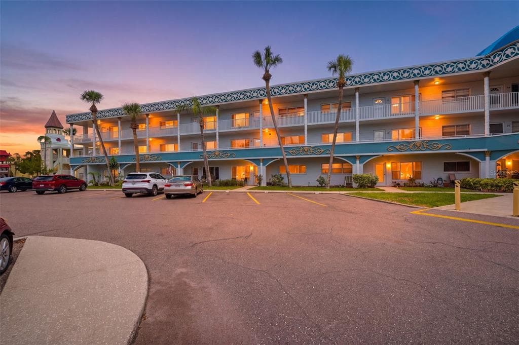 2381 ECUADORIAN WAY UNIT 45 CLEARWATER, FL 33763