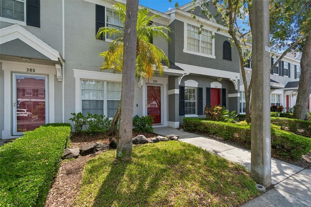 382 COUNTRYSIDE KEY BOULEVARD OLDSMAR, FL 34677