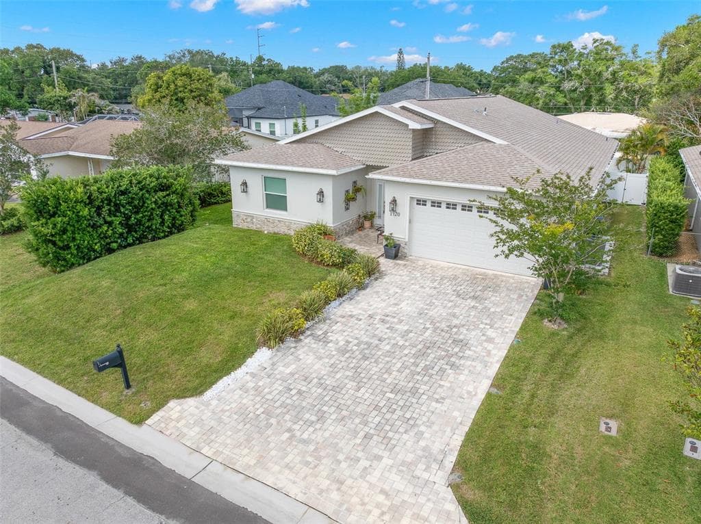 1720 VERDE DRIVE