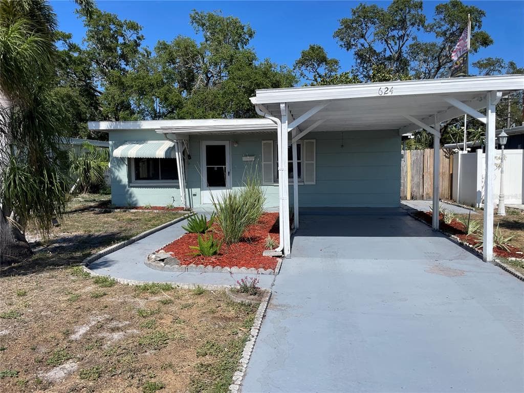 624 FOLSOM STREET S ST PETERSBURG, FL 33707