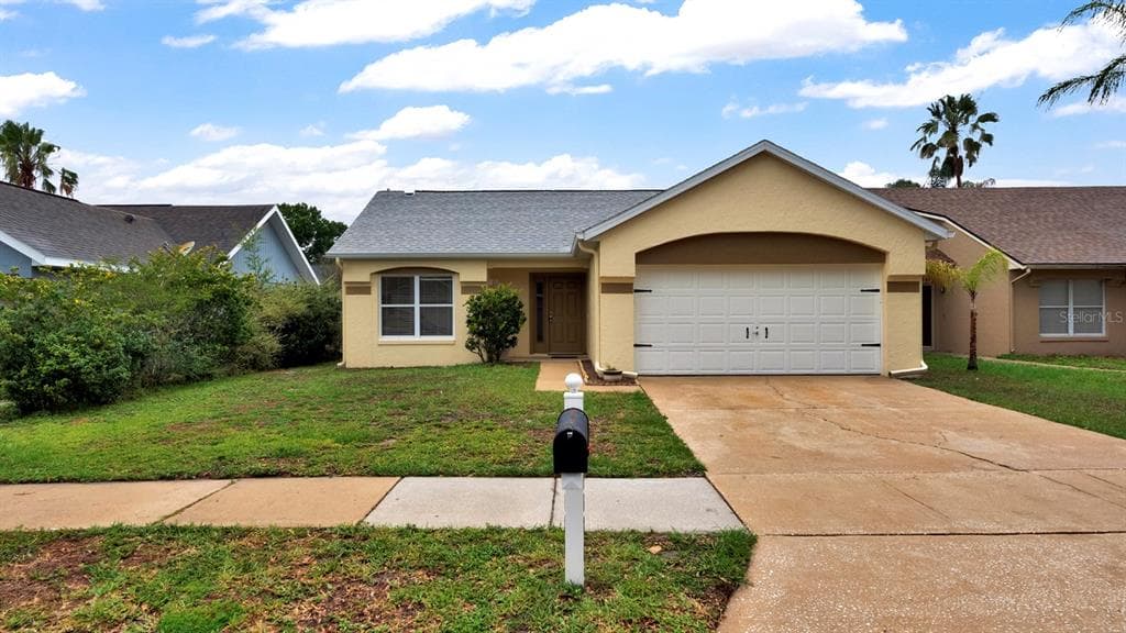 1082 COVINGTON STREET OVIEDO, FL 32765