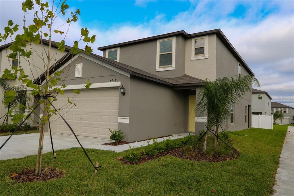 4714 NORMAN OAK PLACE TAMPA, FL 33619