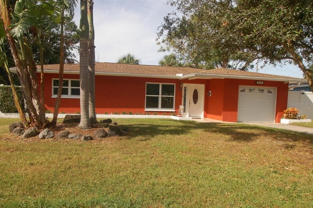 468 LIMEWOOD AVENUE DUNEDIN, FL 34698