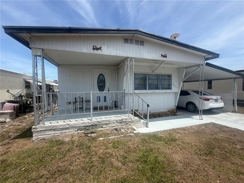 3020 SEGO LANE LAKELAND, FL 33801