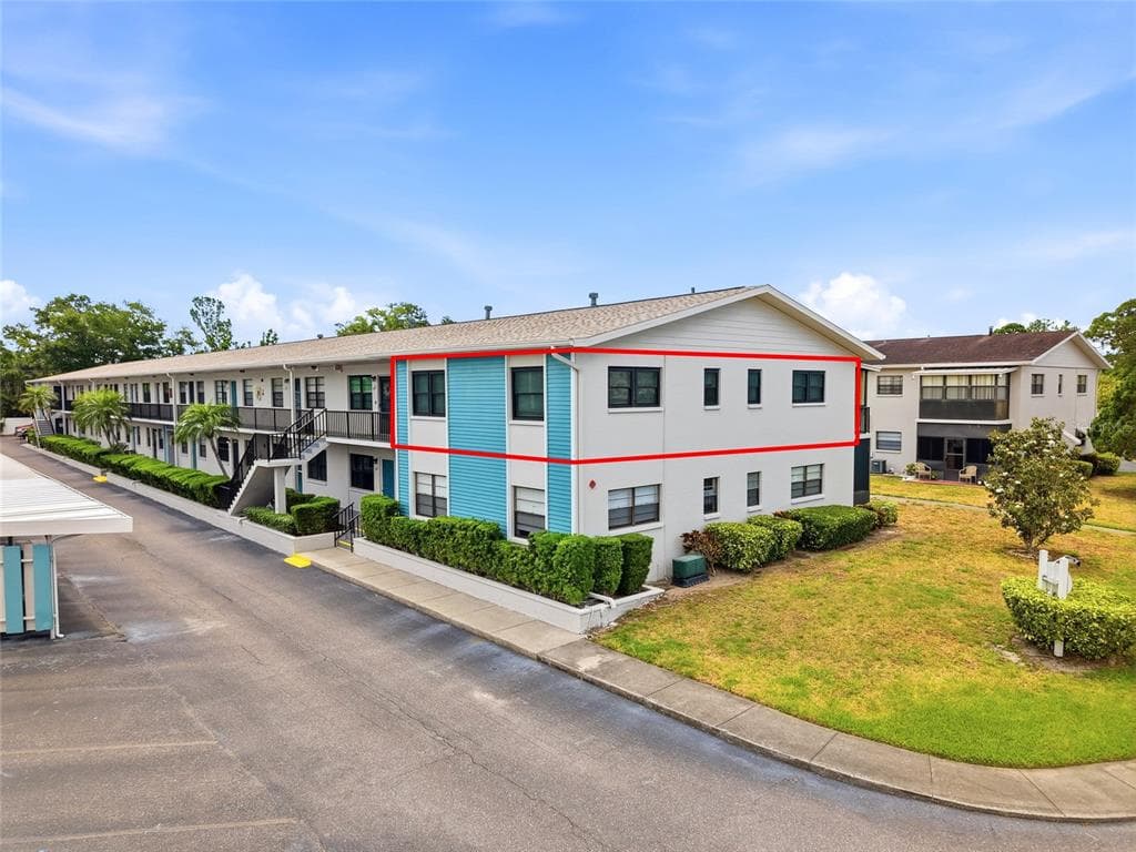 5967 TERRACE PARK DRIVE N UNIT 201 ST PETERSBURG, FL 33709