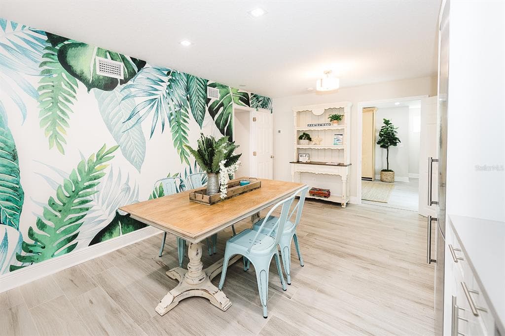 106 E BAY DRIVE TREASURE ISLAND, FL 33706