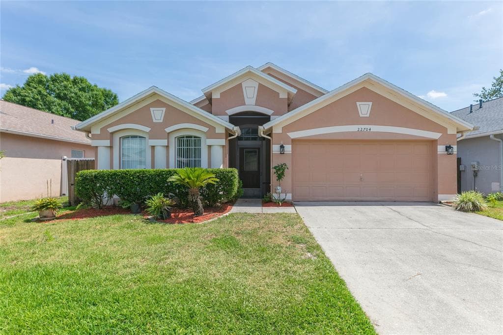22704 RODERICK DRIVE LAND O LAKES, FL 34639