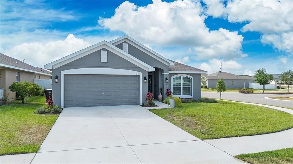 260 CITRUS POINTE DRIVE HAINES CITY, FL 33844