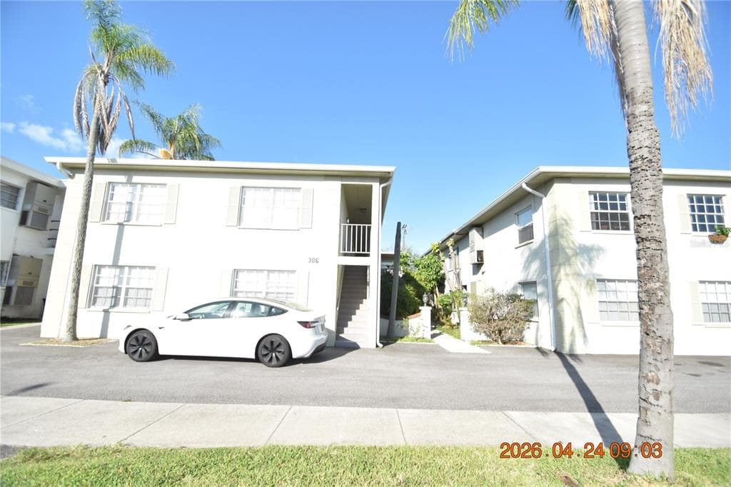 306 DANUBE AVENUE UNIT 3 TAMPA, FL 33606