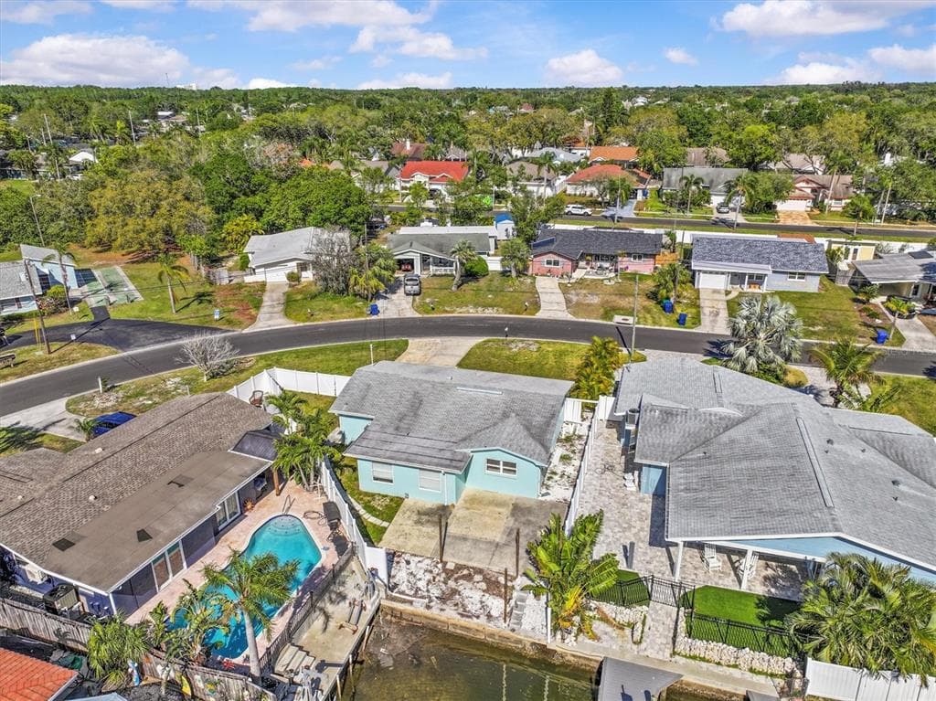 310 WESTWINDS DRIVE PALM HARBOR, FL 34683