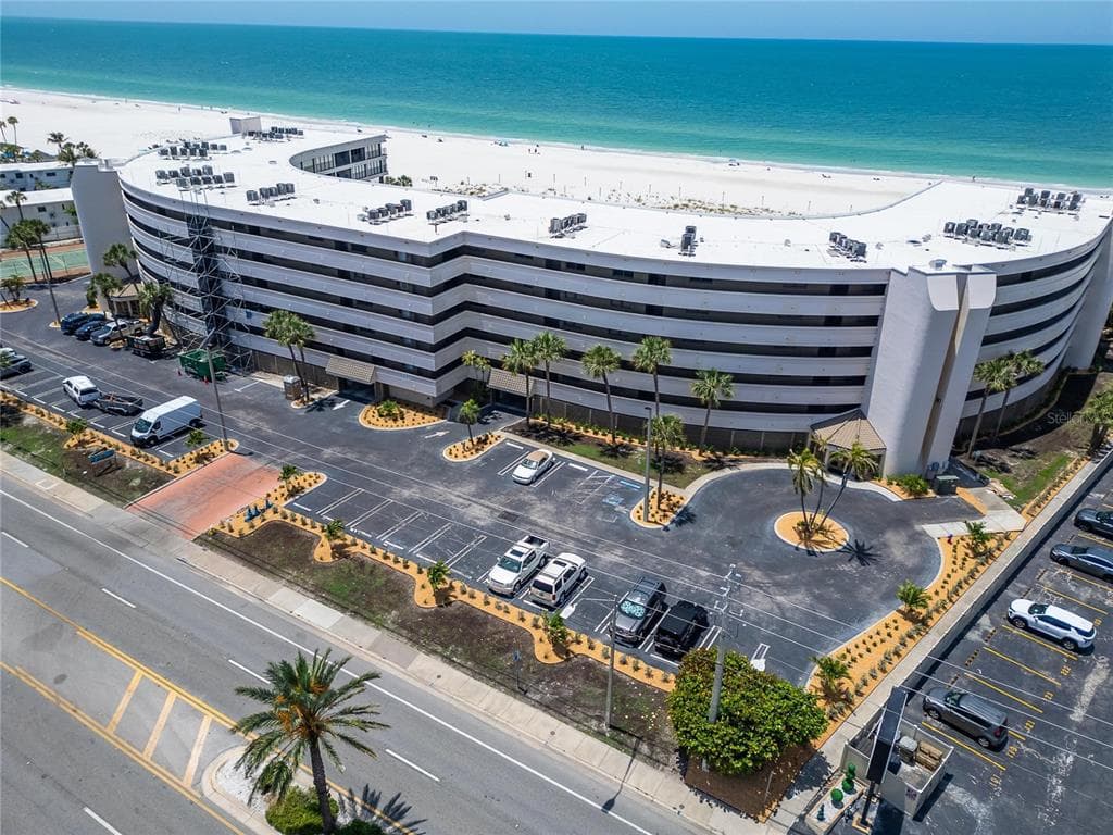 4450 GULF BOULEVARD UNIT 113