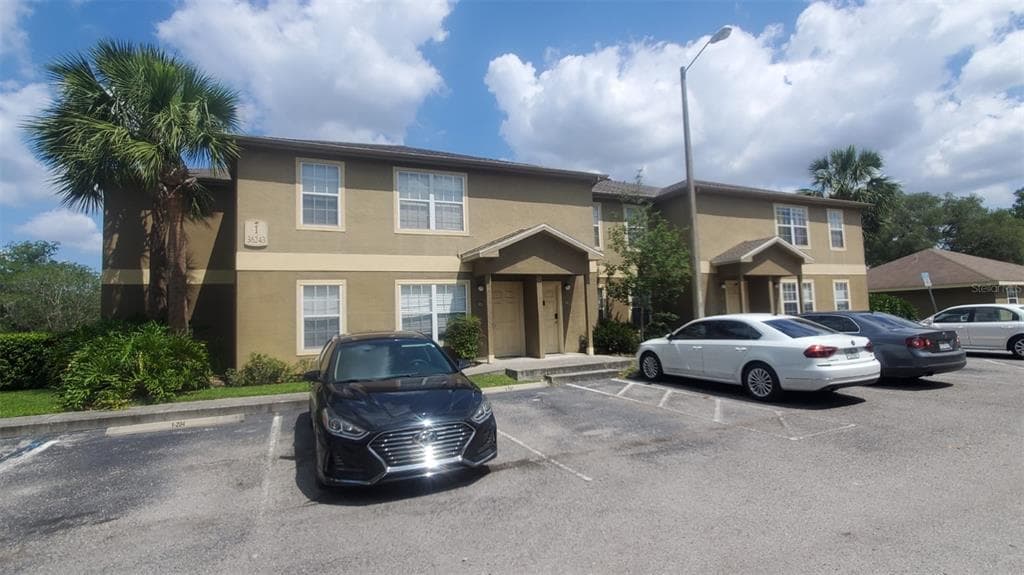 36243 LAKE CHASE BOULEVARD UNIT 203 ZEPHYRHILLS, FL 33541