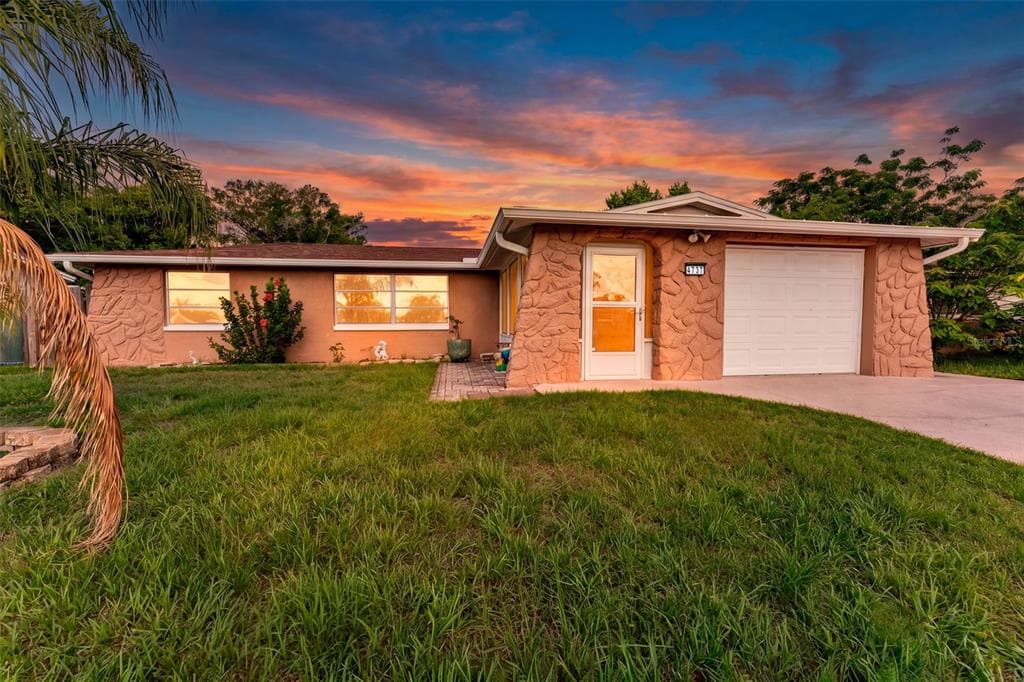 4737 ALCEA ST NEW PORT RICHEY, FL 34652
