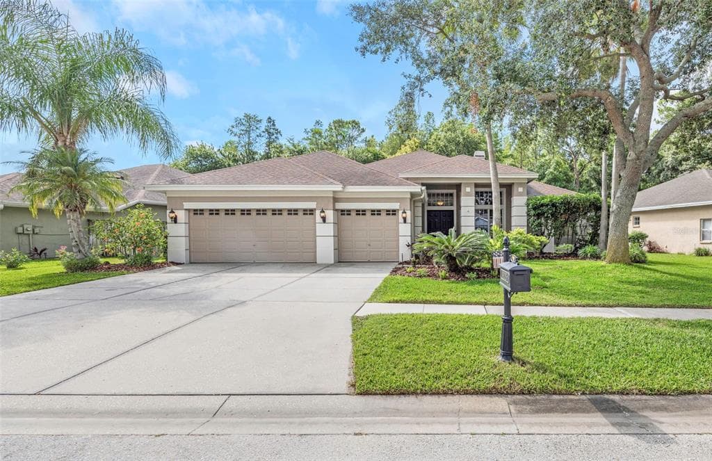 10326 MILLPORT DRIVE TAMPA, FL 33626