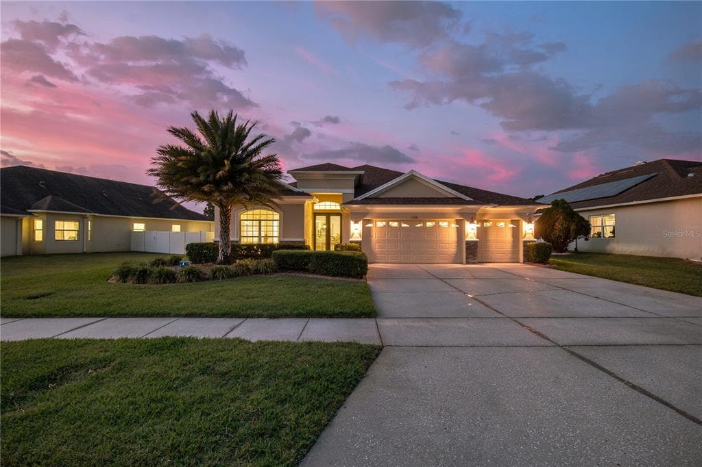 27438 SORA BOULEVARD WESLEY CHAPEL, FL 33544