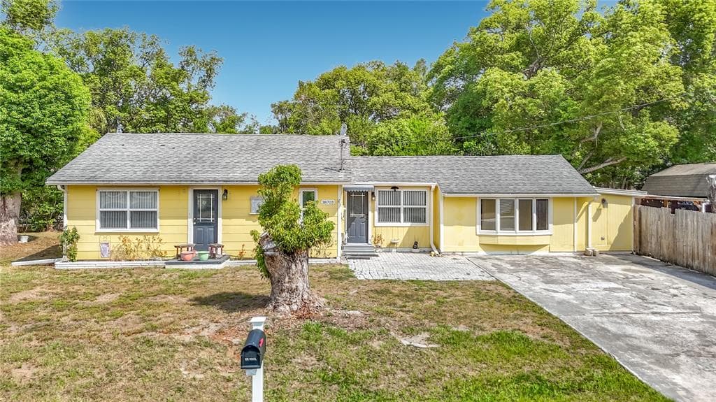 38703 9TH AVENUE ZEPHYRHILLS, FL 33542