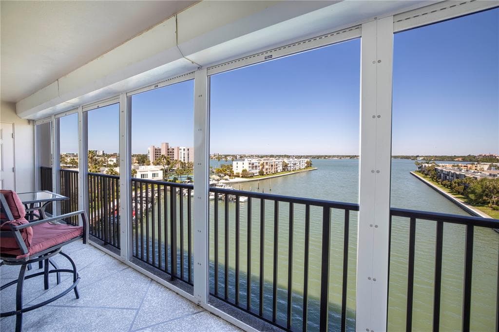 7300 SUN ISLAND DRIVE S UNIT 602 SOUTH PASADENA, FL 33707