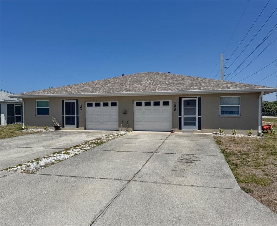 100 CHARLES DRIVE NOKOMIS, FL 34275