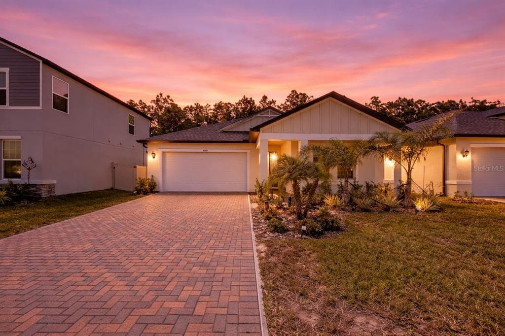 18334 SERENE LAKE LOOP LUTZ, FL 33548