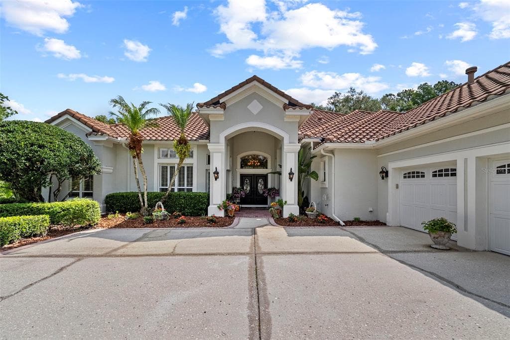 6453 RENWICK CIRCLE
