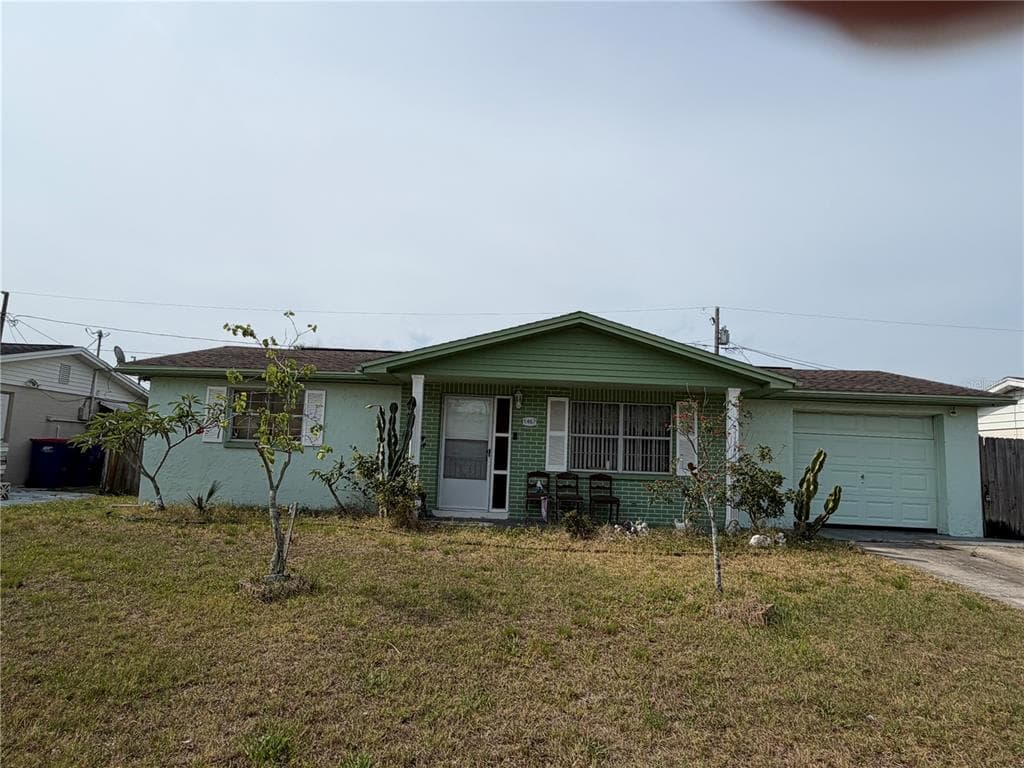 1467 CLASSIC DRIVE HOLIDAY, FL 34691